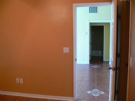 3 Bedroom Home with Pool in Clermont, FL (Photo 5 of 5)