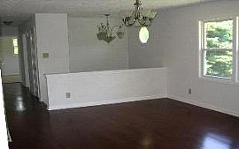 4 BR 3 BA on 5 Acres in Bloomington, IN (Photo 3 of 6)