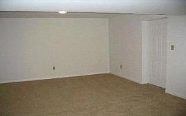 4 BR 3 BA on 5 Acres in Bloomington, IN (Photo 4 of 6)