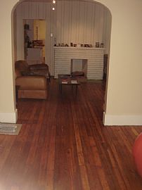 3 BR, 1 BA, PVT Drive, Fenced BY, Hardwood Floors in Lakewood, OH (Photo 4 of 6)