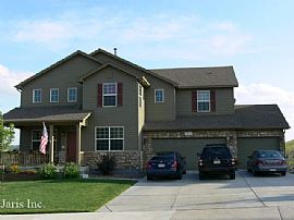 Deposit Specials on this Beautiful 3100fsf 3BD+Loft w/4car in Castle Rock, CO