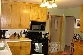 3 Bedroom Duplex in Prime Minneapolis location! in Minneapolis, MN (Photo 1 of 5)