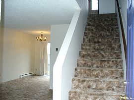 Free Rent, No Application Fee, Reduced Security in Portland, OR (Photo 4 of 6)