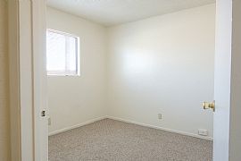 COLLEGE COURT*FREE MONTH*$99.00 TO MOVE IN*866-443-7300*TILL 10 in Las Vegas, NV (Photo 5 of 6)