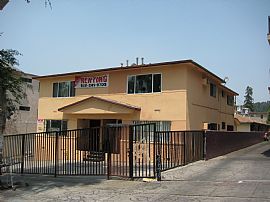 GARDEN APTS.*NO DEPOSIT*LIZ MANAGER 323-791-0609*SECTION 8 OK* in Los Angeles, CA