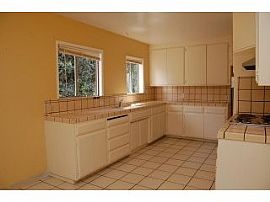 LARGE DUPLEX-REMODEL-FIRE PLACE-VAULTED CEILING-SJSU in San Jose, CA