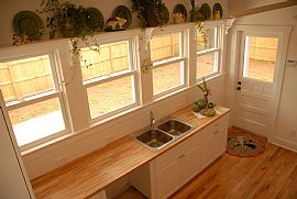 Restored Victorian Near Downtown Tampa in Tampa, FL (Photo 3 of 6)