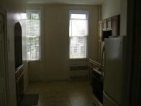 2 bdrm (4rms + full bth) 3 blks to M & L trains in Brooklyn, NY