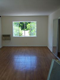 You will fall in LOVE! walk to Ventura Blvd shopping in Sherman Oaks, CA (Photo 5 of 6)