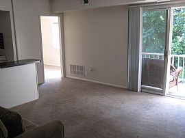 1 Bdrm Condo in The Prestigious Rockford Park Area in Wilmington, DE (Photo 6 of 7)