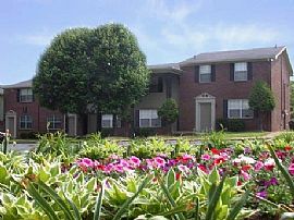 Now Leasing in Nashville, TN (Photo 3 of 4)