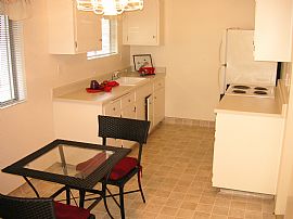 Wonderful 1 Br Apartment in San Carlos Hills in San Carlos, CA