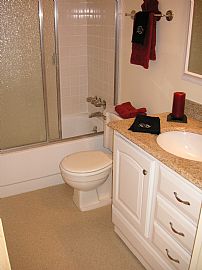 Wonderful 1 Br Apartment in San Carlos Hills in San Carlos, CA (Photo 2 of 5)