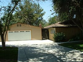 1 Bedroom, Private Entrance, Kitchen, Bathroom  in Bloomington, CA