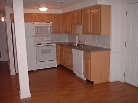 PROVIDENCE CONDO NEAR RI COLLEGE in Providence, RI (Photo 2 of 6)