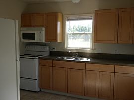 3 BEDROOM 1 BATH HOME IN MALAD in Malad City, ID (Photo 2 of 5)