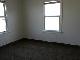 3 BEDROOM 1 BATH HOME IN MALAD in Malad City, ID (Photo 5 of 5)