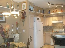 Beautiful 2BR/ 1BA Fully Furnished Condo!!  in Bonita Springs, FL (Photo 3 of 6)