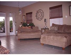 Private 2/2 Villa with Many Amenities in Margate, FL (Photo 3 of 6)