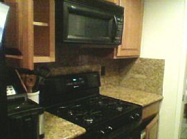 Charming 3 Bedroom / 2 Bath in Stockton, CA (Photo 2 of 5)