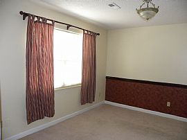 Town Home near Turkey Creek Shopping Center (West Knoxville) in Knoxville, TN (Photo 5 of 5)