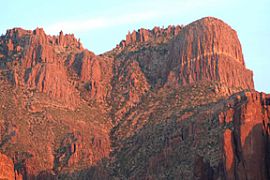Gated Community, Peaceful, Mountain Views in Apache Junction, AZ (Photo 5 of 6)