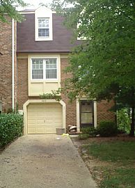 Large 3-Level End Unit Th with Garage -2 Decks- Fireplace in Lanham, MD