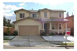 Huge Master suite with Jacuzzi tub in Yucaipa, CA