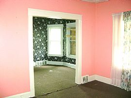  Cheap 2 Family Home 4bed/1bath Buy home Stop rent to own avail in Cleveland, OH (Photo 2 of 5)