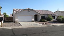 Super Clean House For Rent in Mesa, AZ