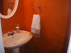 3 Bedroom 2.5 Bath Townhome End Unit $880 in Riverdale, GA (Photo 3 of 6)