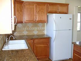 4 bed, 3 bath, 2 car garage great school dist in Manhattan Beach, CA (Photo 2 of 2)