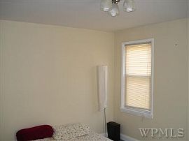 2 bedrooms Co-op rental in a garden style complex.  in Yonkers, NY (Photo 5 of 5)