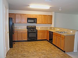 Beautiful Home in Great Neighborhood!!! in Cypress, TX (Photo 2 of 6)