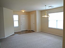 Beautiful Home in Great Neighborhood!!! in Cypress, TX (Photo 5 of 6)