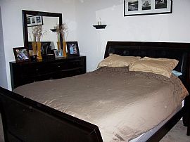 Price Reduced! New Luxury High-Rise - Utilities Included in Chicago, IL (Photo 3 of 4)