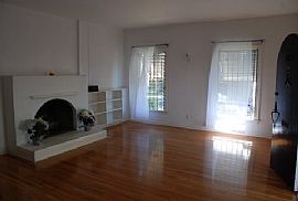 Spanish Duplex - Townhouse Style - Larchmont Village in Los Angeles, CA (Photo 3 of 6)