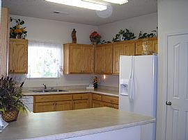 Walk to Shopping in Albuquerque, NM (Photo 2 of 6)