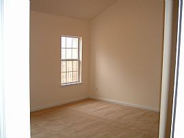 4 Bedroom in Union City in Union City, GA (Photo 6 of 6)