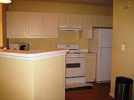 2 Bedroom Gated Community in Fairfax in Fairfax, VA (Photo 4 of 6)