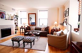 Tastefully Furnished Condo with Lake Michigan Views in Chicago, IL