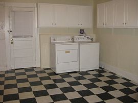 Huge House Nice Street Off Summer in Memphis, TN (Photo 4 of 5)