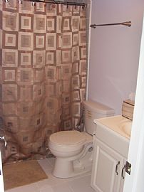 2 Bedroom / 2 Full Bath Beautiful Condo in Metairie, LA (Photo 4 of 6)