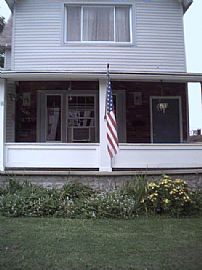 Must See - Large 2 Bedroom Upper - $525 in Buffalo, NY