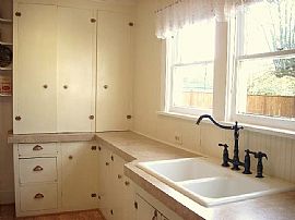 Historic duplex in Olympia in Olympia, WA (Photo 3 of 4)