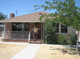 West Lancaster 3br 2 bath + den in Lancaster, CA