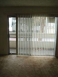 LAKEVIEW STUDIO FOR LEASE in Oakland, CA (Photo 6 of 6)