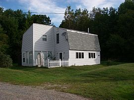 2 Bedroom in Midcoast Maine in Washington, ME