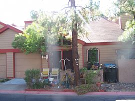 2 BR, 2 BA Furnished Home, Fireplace, Pool in Glendale, AZ (Photo 2 of 3)
