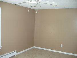 Single Family 3 BR on Dead End Street in Dunstable, MA (Photo 5 of 6)